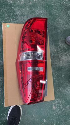 Αριστερά φώτα 92401-4h00092402-4h00092401-4h02092402-4h020 με χρυσό μονό μάτι